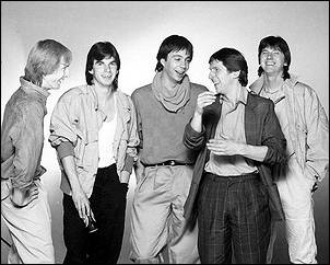 להקת קאמל בשנת 1984
