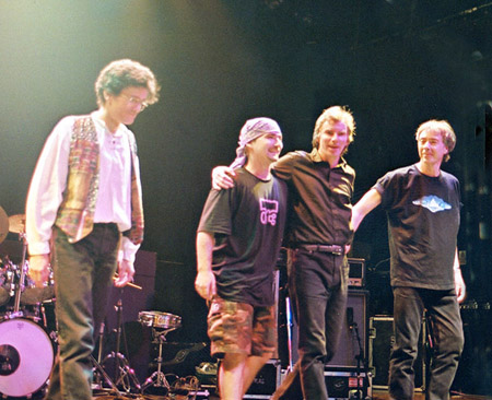 להקת קאמל בהרכב שנת 2000