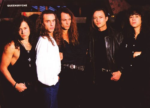 להקת קווינסרייך בשנת 1989