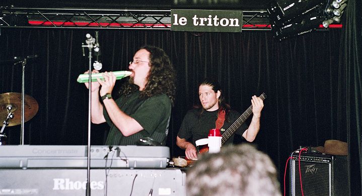 Udi Susser & Ishay Sommer of Ahvak band (notice the forsaken hat on the bass-amp)