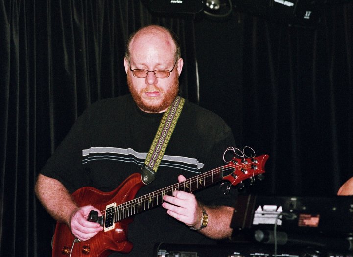 Yehuda Kotton, Ahvak's guitar-godess & Gentle Giant's graphical inspiration