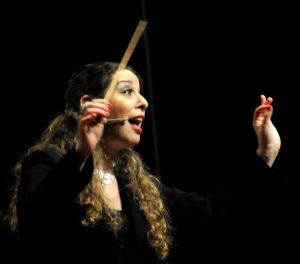 עידית שכטמן - מנצחת ומעבדת