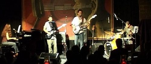 להקת מקאמה בהופעה - מועדון זאפה