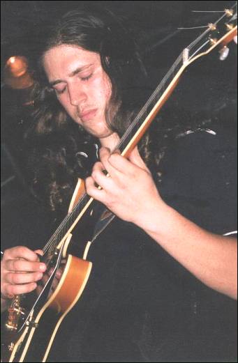 אורי בן-צבי