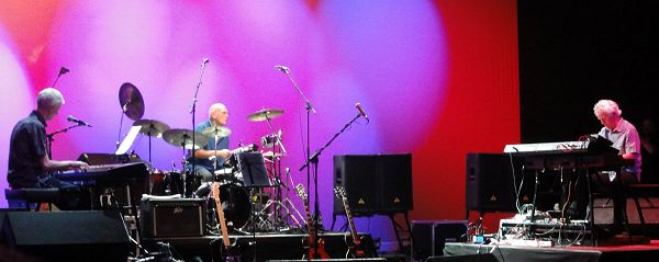 ואן דר גראף ג'נרייטור בפסטיבל נירפסט 2012