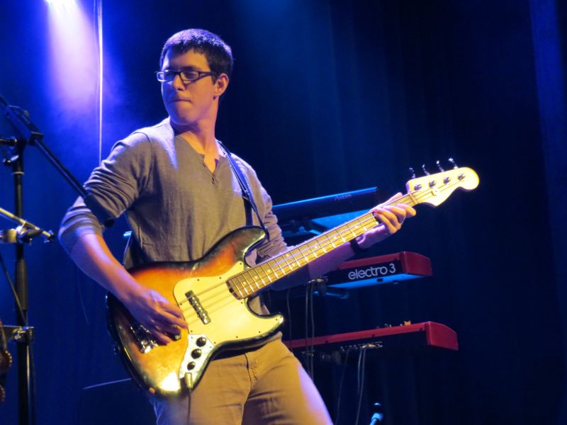 להקת ת'רי פרנדז בישראל - Three Friends in Tel Aviv, Israel; 02-Nov-2012