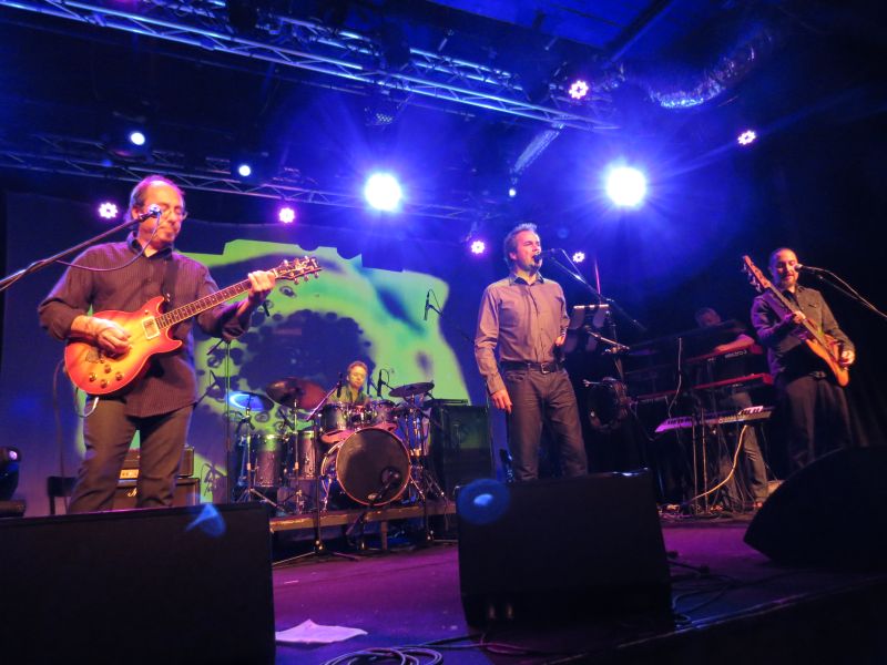 להקת ת'רי פרנדז בישראל - Three Friends in Tel Aviv, Israel; 02-Nov-2012