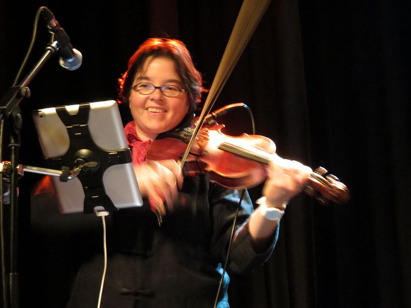 להקת ת'רי פרנדז בישראל - Three Friends in Tel Aviv, Israel; 02-Nov-2012