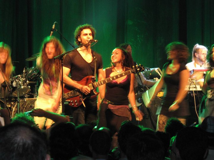 זאפה מנגן זאפה בתל אביב - תמונות מאת רונן זל