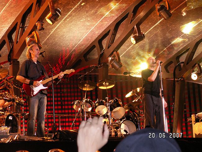 ג'נסיס בפראג - תמונות באדיבות איתי וחגית