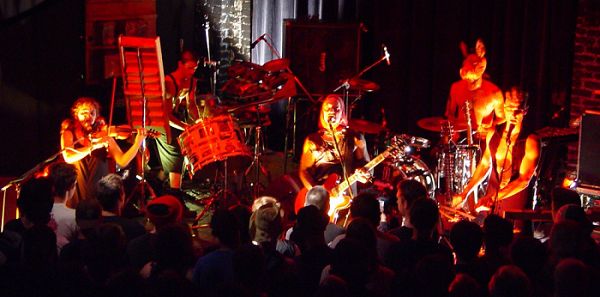 Sleepytime Gorilla Museum - Live